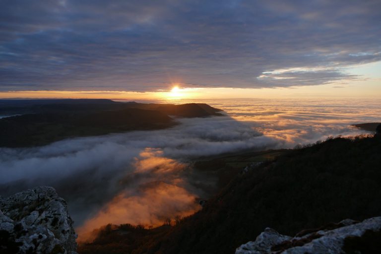 Coucher de soleil vu du mont Poupet