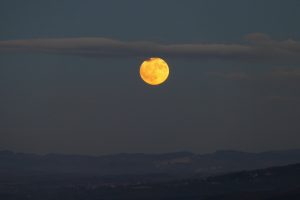 Lune Mont Poupet